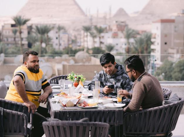 Tuya Pyramids Inn Kafret el-Gabal المظهر الخارجي الصورة